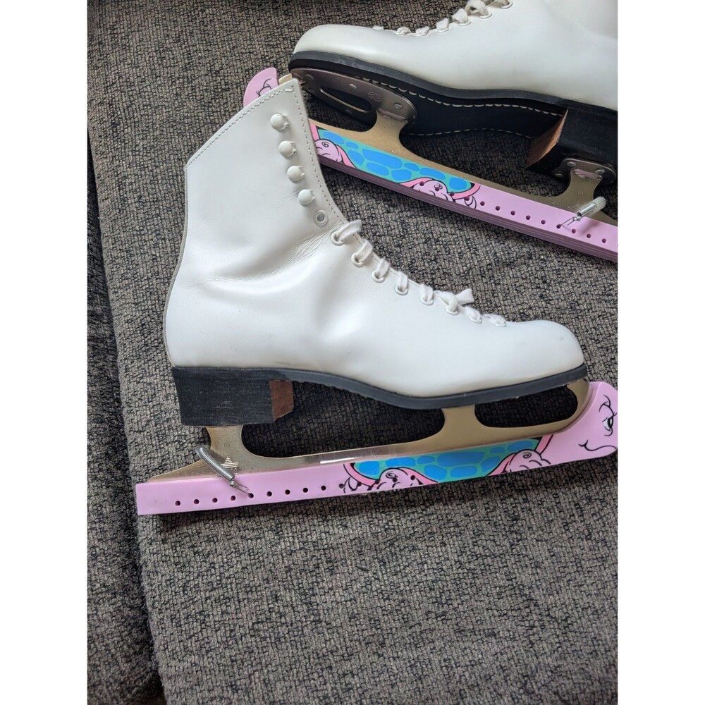 Riedell Figure Ice Skates White Women's Size 7 Lace Closure Winter Sports - Picture 2 of 11
